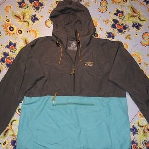 LL Bean windbreaker